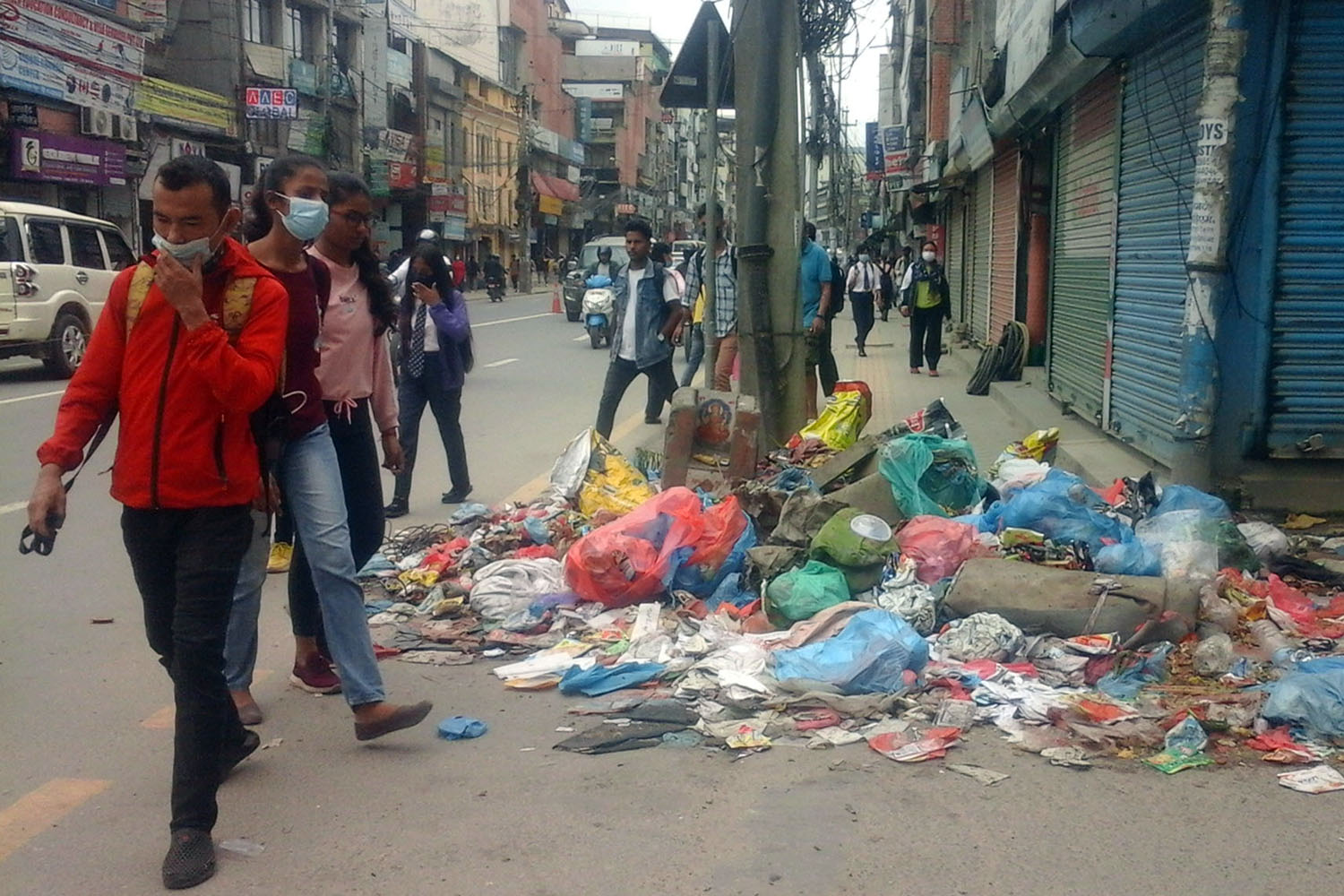 putali_sadak_fohar_nepalvani (1)