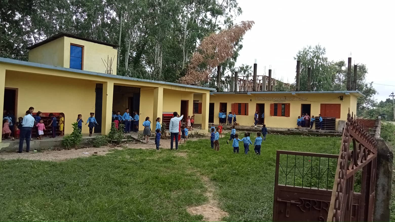 School_mahottari (2)