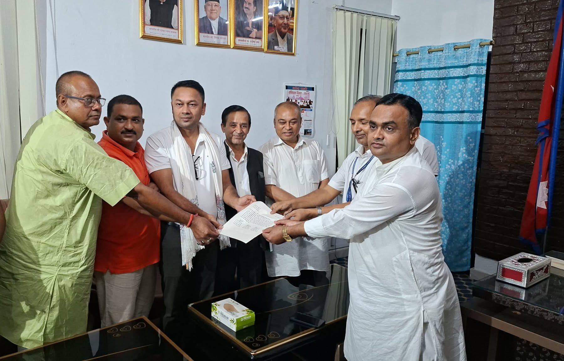 मधेश : काँग्रेसको नेतृत्वमा सरकार गठनको दाबी पेश