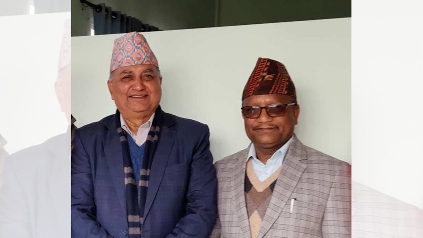 दार्चुलामा एमाले राजनीति चर्किँदै: अध्यक्ष घर्तीले ओलीसँग भेट गरेपछि पोखरेल पक्षमा खुलेर उभिए