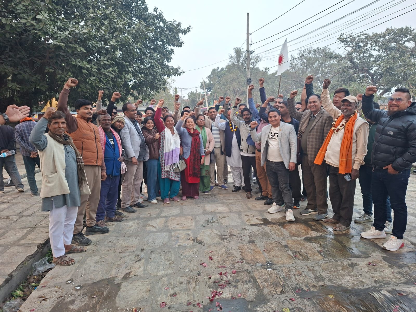 धनुषा १ : जीत सुनिश्चितता जनाधार र आधार तयार गर्दै उम्मेदवार रामचन्द्र मण्डल