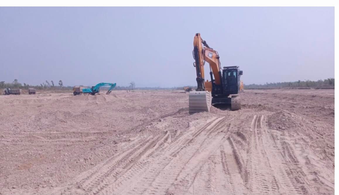 मरहा खोलामा अवैद्य उत्खनन् : क्रसर प्रशोधन, विक्रि वितरण र ढुवानीमा रोक