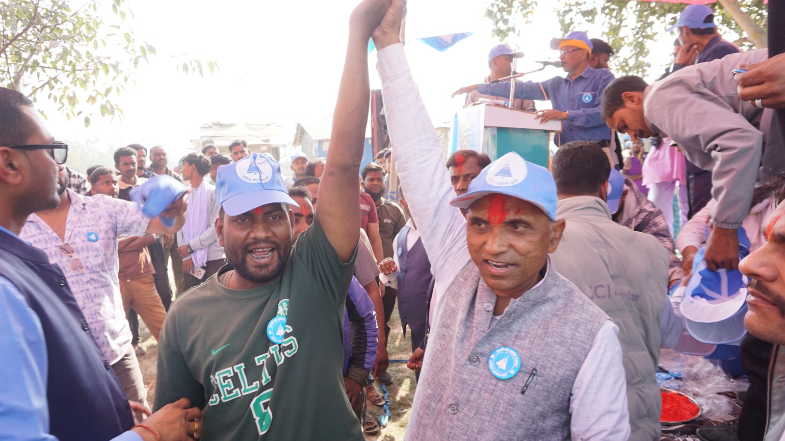 धनुषा २ : रास्वपामा एकैदिन ४ सय बढी प्रवेश, रामविनोदले भने, ‘अब की बार बालेन सरकार’