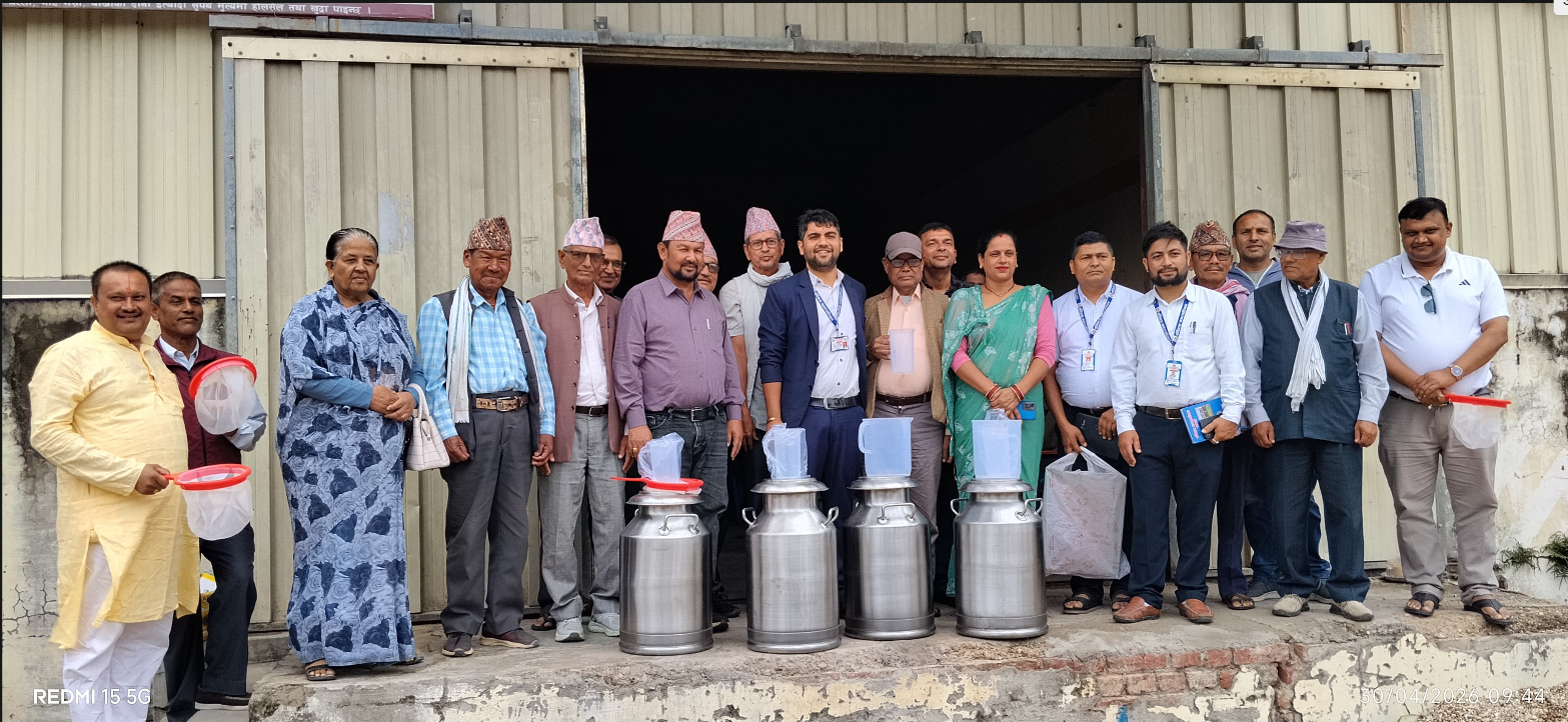 बर्दिबासका दूध उत्पादक किसान उत्साहितः गोठगोठबाटै दूध सङ्कलन