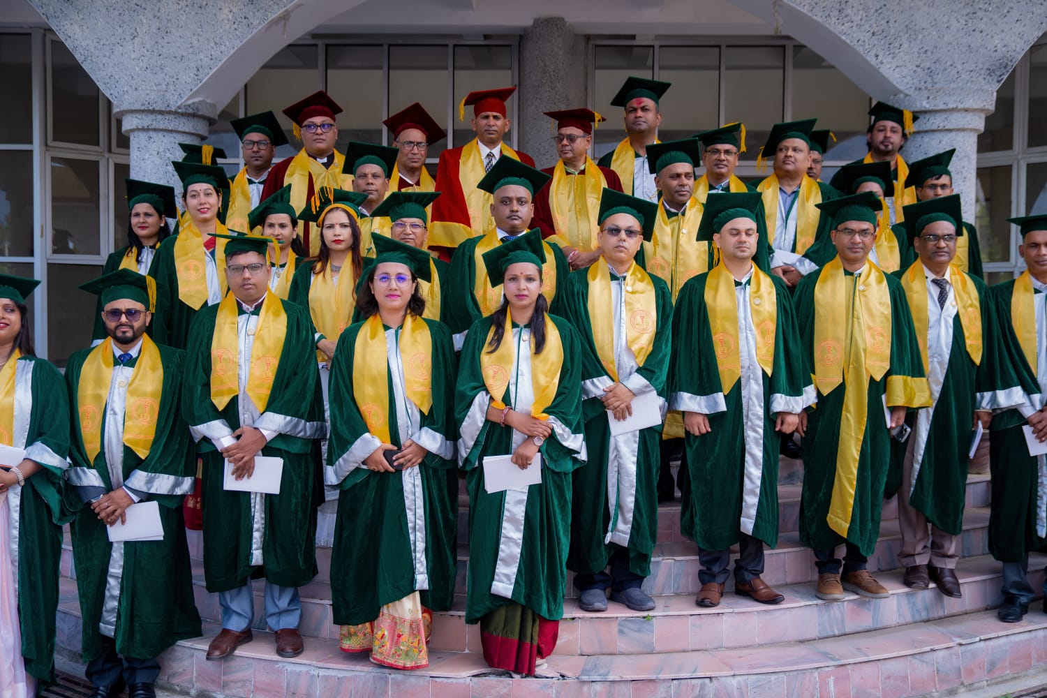 मधेश स्वास्थ्य विज्ञान प्रतिष्ठानका ४३ विद्यार्थी दिक्षित (फोटो फिचर)