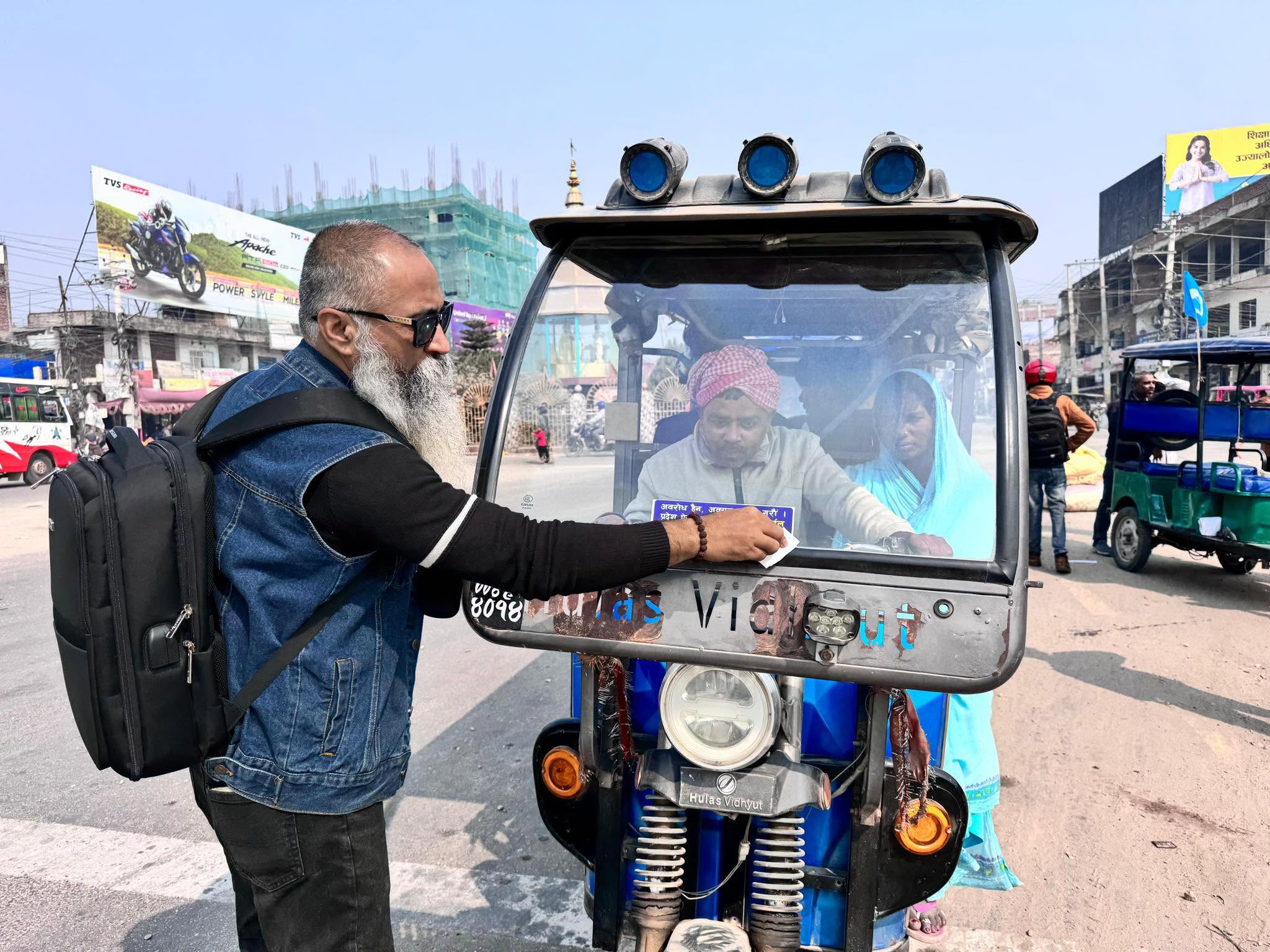 मधेशका ८२ हजार ई–रिक्सा चालकले लाईसेन्स पाउँदै